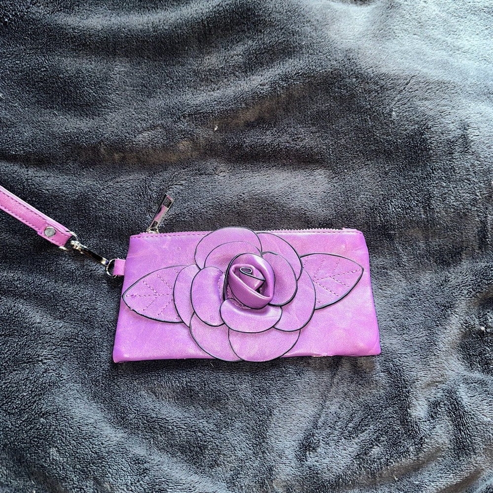 Mellow World Purple Rose Wallet With key Chain NOS